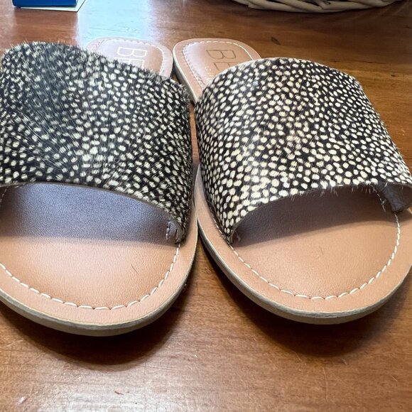 Beach by Matisse Cabana Black‎ White Spotted Calf Hair Slide Sandals Womens 8 - Picture 3 of 4